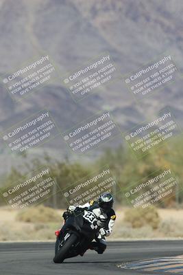 media/Oct-30-2025-Racers Edge (Thu) [[dabbdaf680]]/3-B Group/Session 5 (Turn 6)/